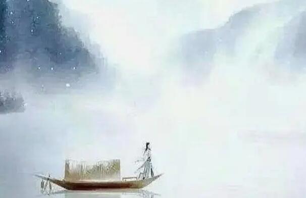 《题龙阳县青草湖》醉后不知天在水 满船清梦压星河